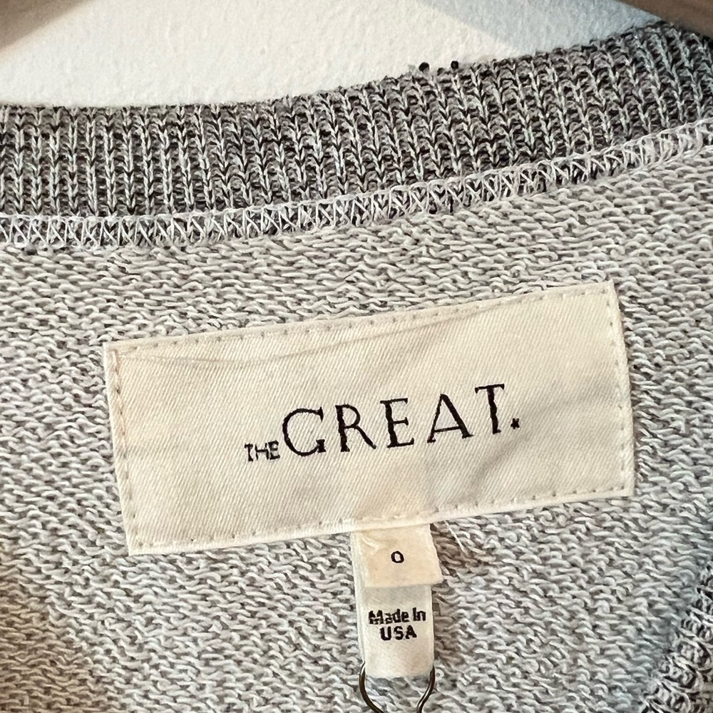 The Great College sweatshirt size 0. Never worn. - Picture 3 of 6